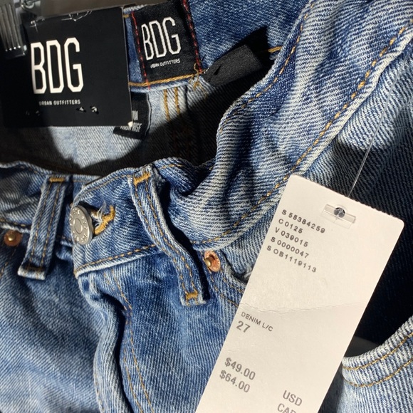 COPY - urban outfitters high rise mom shorts - Picture 2 of 3